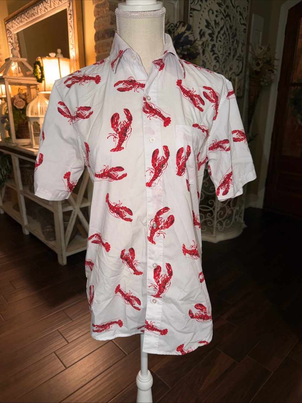 Lobstershirt.com Lobster Food Print Casual Short Sleeve Shirt Size Small